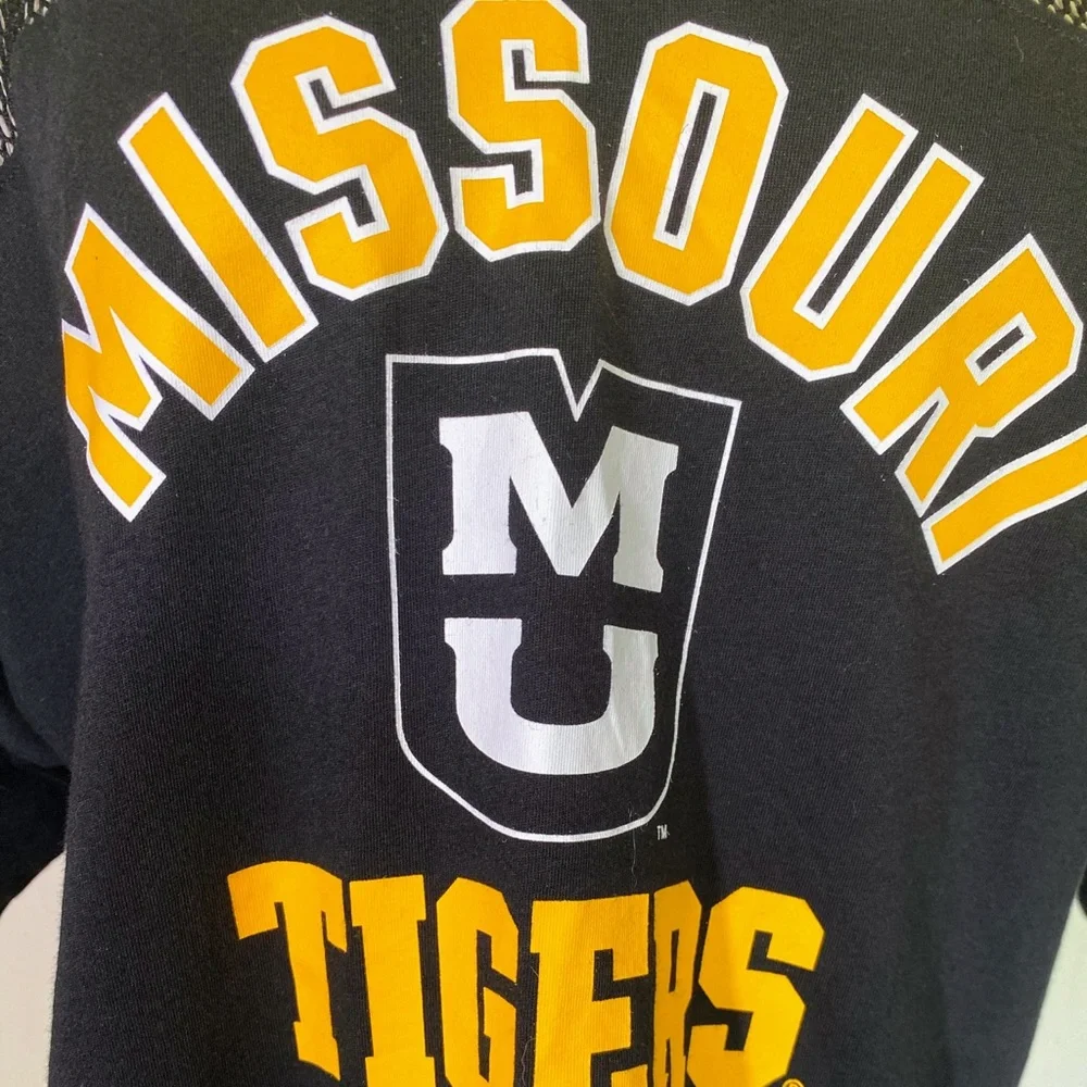 Victorias Secret Pink MU shirt - Picture 3 of 15